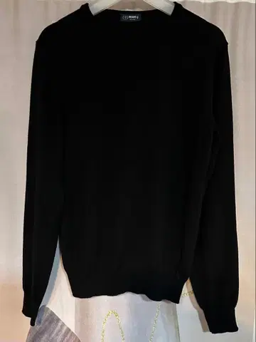 미사용급 빔즈 F 버진 울 100% 크루넥 니트 블랙