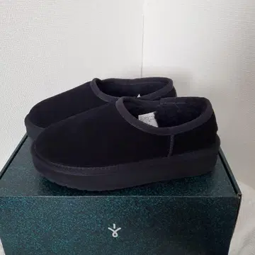 EMU Australia 통굽 슬립온 블랙