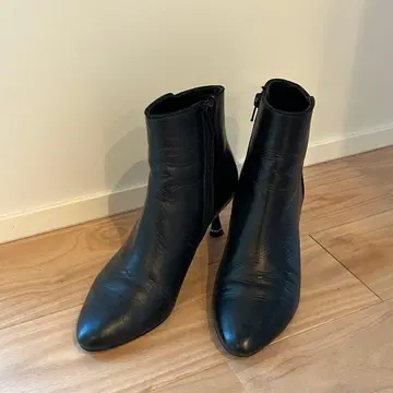 질스튜어트 숏부츠 23cm