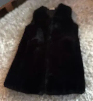 플라스테 블랙 퍼 베스트 M 사이즈