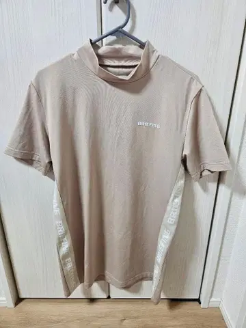 BRIEFING 모크넥 반팔 셔츠 베이지 M