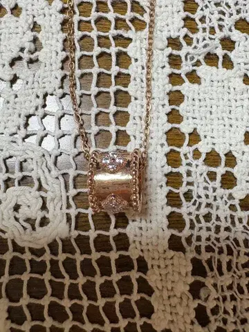 클로버 로즈 골드 도금 목걸이