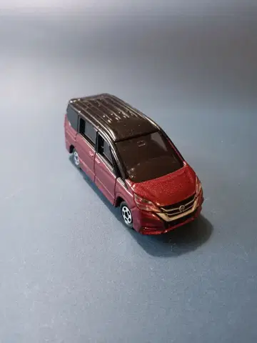 토미카 미니카 닛산 세레나 NO.94