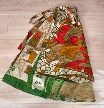 해외 구제 의류 랩 스커트 스카프 스커트 화려함 고급 새상품급