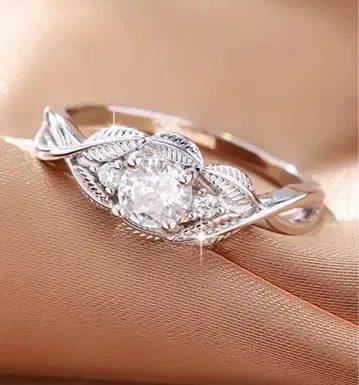 FJ 고품질 큐빅 지르코니아 잎 모티브 라운드 컷 반지