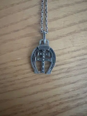 클라이미 CRIMIE 호스슈 목걸이