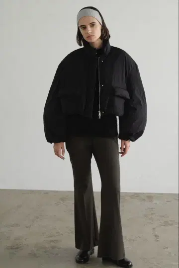 CLANE BALLOON SHORT DOWN JACKET