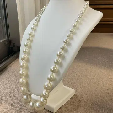 모조 진주 롱 목걸이 빅 사이즈 화이트 럭셔리 레트로