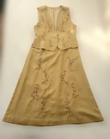 꽃 모멘 자수 셋업 헤이세이 레트로