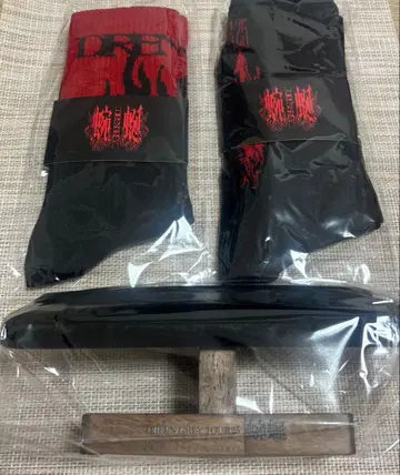 DIR EN GREY VIP 혜택 양말, 액세서리 스탠드 3종