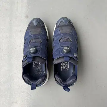 Reebok 펌프 퓨리 네이비