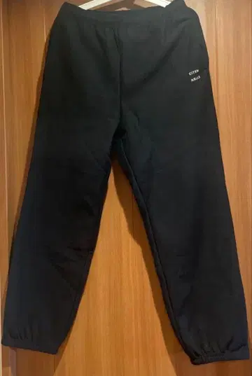 [ 미사용 새상품 ] CITEN 블랙 스웨트 팬츠