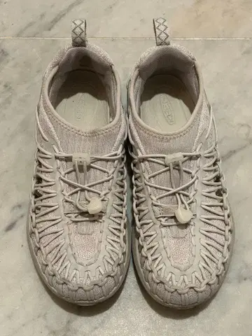 KEEN 유니크 스니커즈 샌들 23.5