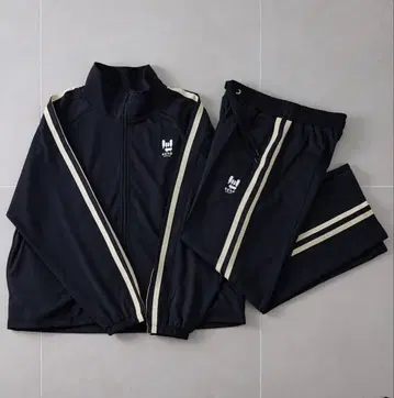 Gero가 입었을 법한 트랙 저지 셋업