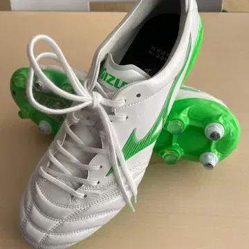 [ 한정 컬러 ] Mizuno 모렐리아 네오 축구 스파이크 SG 밑창