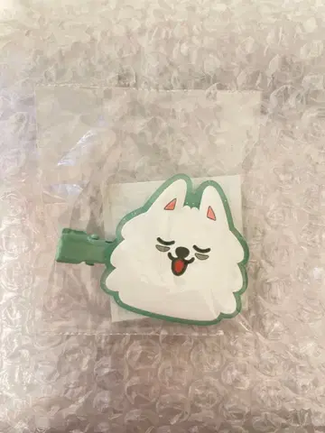 TXT 용문 캡슐 토이 헤어 클립