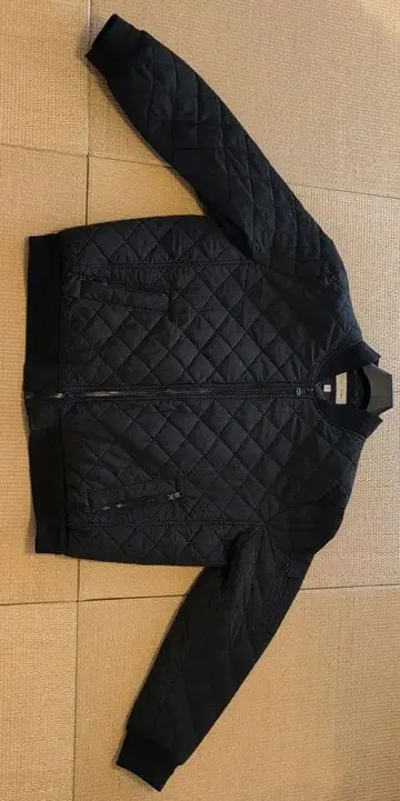 Calvin Klein 블랙 퀼팅 자켓 XL