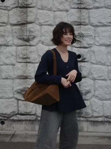 전후 2way 페플럼 니트탑 M 사이즈