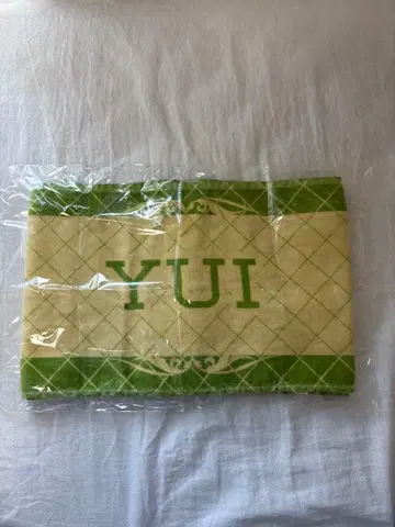 FRUITSZIPPER 사쿠라이 유이 타월