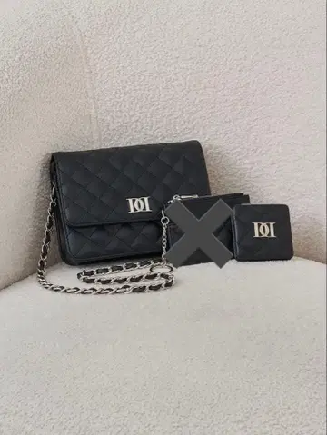 Darich DD 로고 퀼팅 트래블 세트 BLK