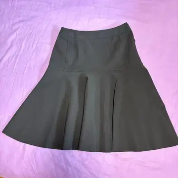 TO BE CHIC 블랙 플레어 스커트 38