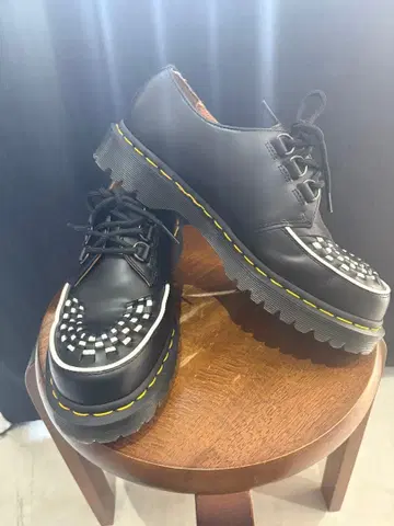 닥터 마틴 1461 블랙 램지 3