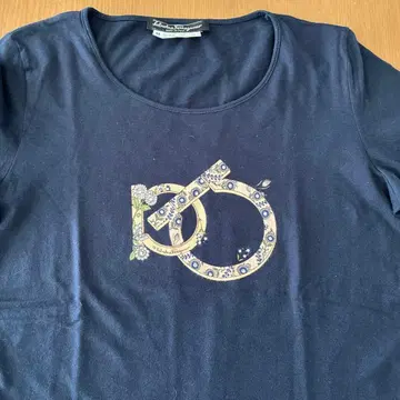 Salvatore Ferragamo T셔츠 M 사이즈