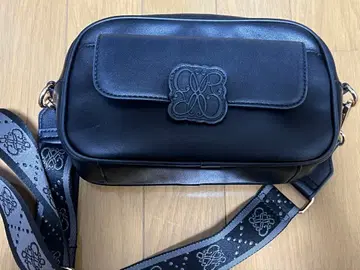 RANDA 모노그램 크로스백