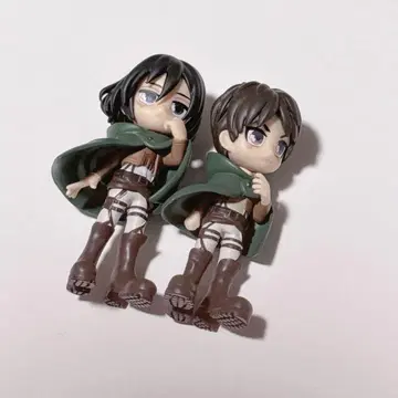 진격의 거인 피규어