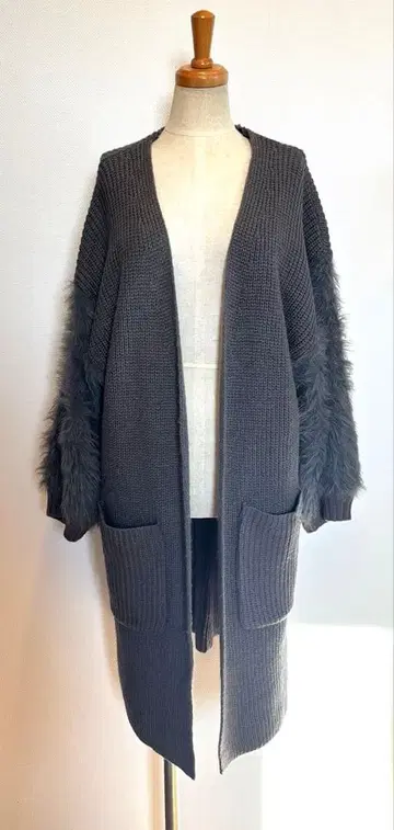 ASKNOW ASPINKY 그레이 니트 퍼 가디건