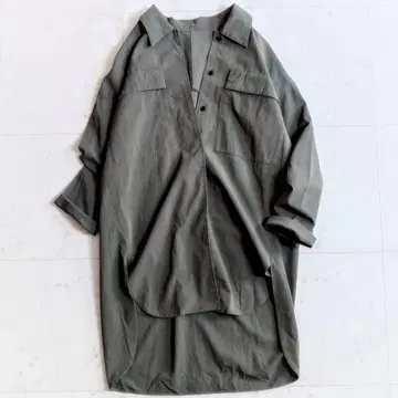 새상품급 베르메이유 페예나 IENA 오버 사이즈 롱 셔츠 카키