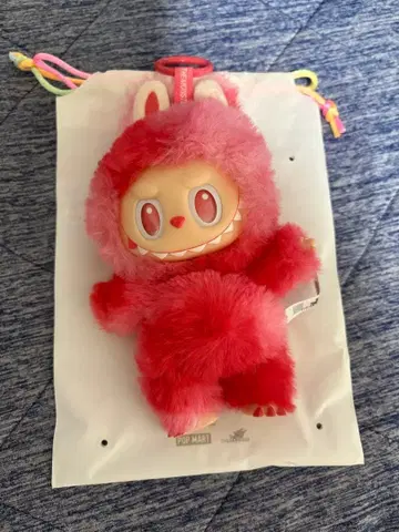 [ 정품 ] Labubu 에너지 빨간색 Love LOVE