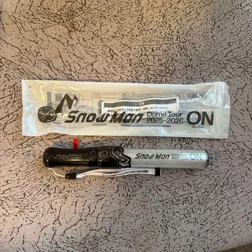 Snow Man Dome Tour 2025-2026 ON 응원봉