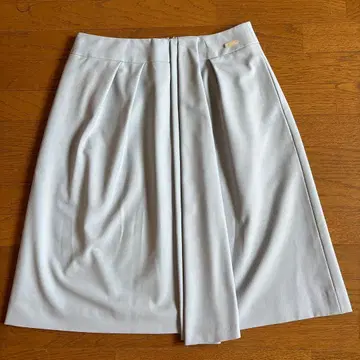 슈소넷 무릎 기장 스커트