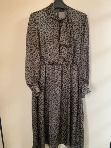 레오파드 무늬 쉬폰 롱 드레스