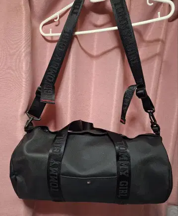 타미힐피거 블랙 보스턴 백