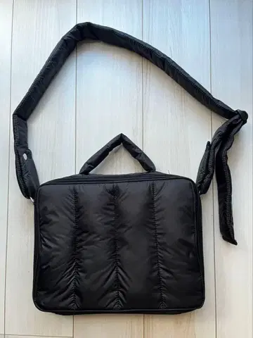 [새상품급] calin 카란 퀼팅 마더백 블랙