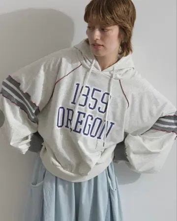 새상품 en haut 니트 절개 크랙 로고 빅 실루엣 후드 맨투맨