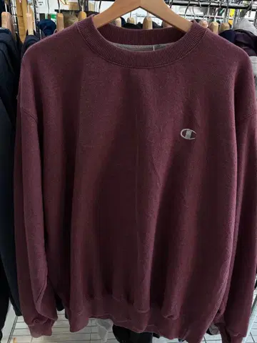 Champion 버건디 크루넥 맨투맨