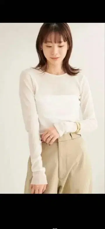 이번 시즌 Plage 메쉬 시어 아론 T 화이트