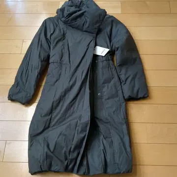 플라스테 다운 자켓