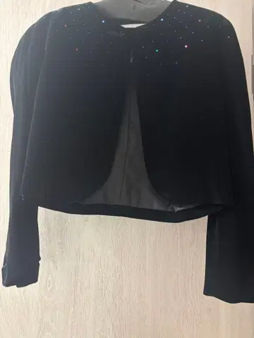 블랙 노카라 자켓 비쥬 포함 사이즈 9