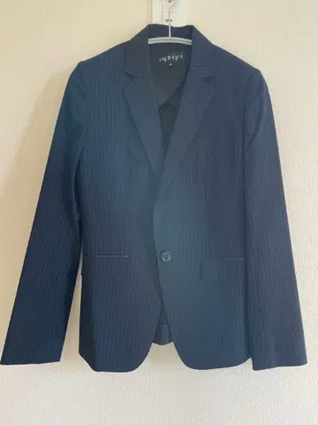 INDIVI 네이비 핀스트라이프 정장 세트 36호 S 사이즈