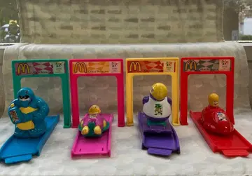 맥도날드 피규어 레이스 4개 세트