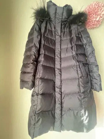 23구 시레타프타 후디드 다운 코트 38