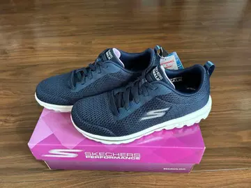 SKECHERS GOwalk 네이비 스니커즈