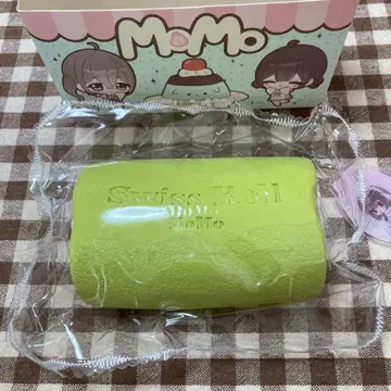 momo 롤케이크 말차 스퀴즈
