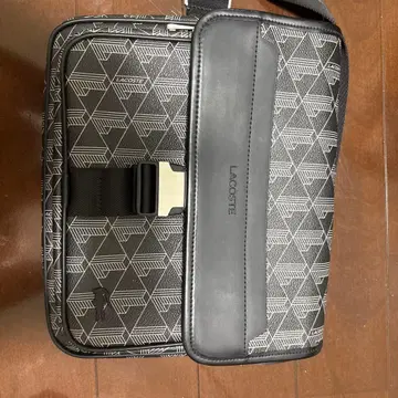 [ 새상품급 ] LACOSTE/라코스테 메신저 백 숄더백