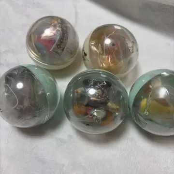 캡슐 토이 5개 세트 미키마우스 등