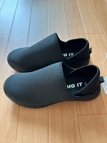 DIG IT 블랙 슬립온